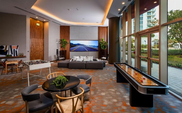 Hyde Beach Resort Rentals image 32